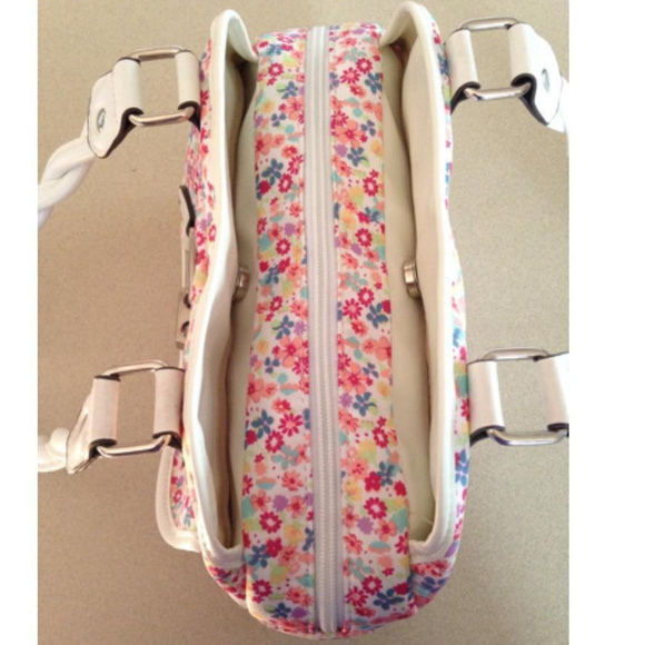 Rosetti Floral Multi-color Shoulder Bag - Picture 7 of 8